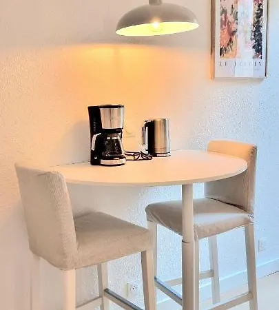 Sur Un Nuage - Terrasse - Gare - Hypercentre Apartment *